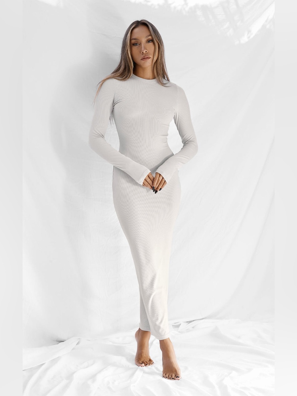 All things  golden THE LUXE RIB LONG SLEEVE MIDI DRESS - STONE Fall fashion